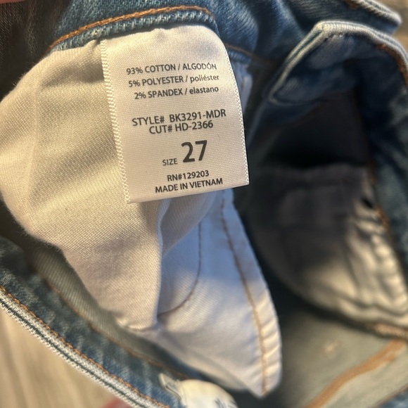 NWOT Buckle Hidden Jeans Happi High Rise Flare Stretch Jean - Picture 13 of 14